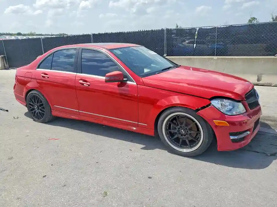 WDDGF4HB5DR288776 2013 MERCEDES-BENZ C-CLASS-3