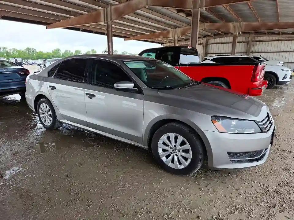 1VWAT7A31EC086385 2014 VOLKSWAGEN PASSAT-3