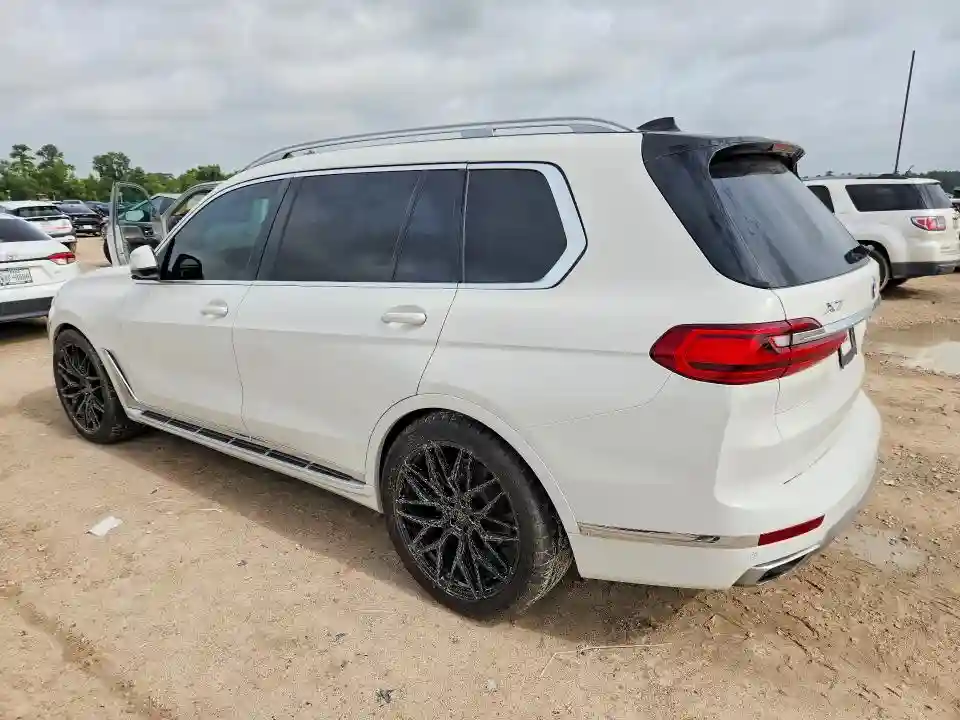 5UXCW2C03L9B89361 2020 BMW X7-1