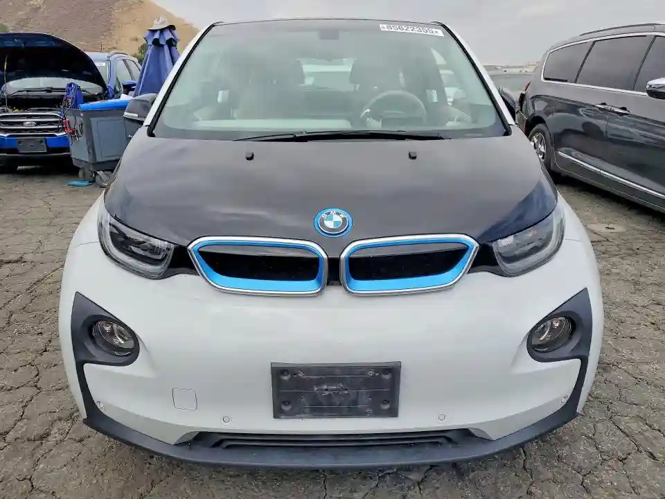 WBY1Z2C53GV556683 2016 BMW I SERIES-4
