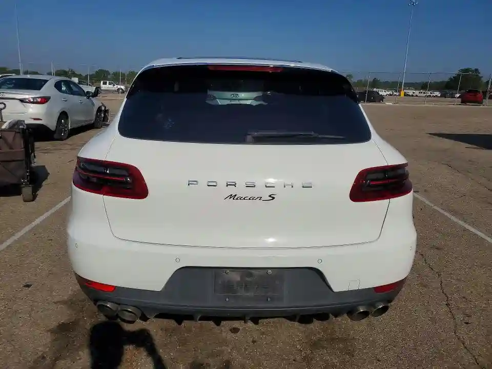 WP1AB2A53GLB52544 2016 PORSCHE MACAN-5