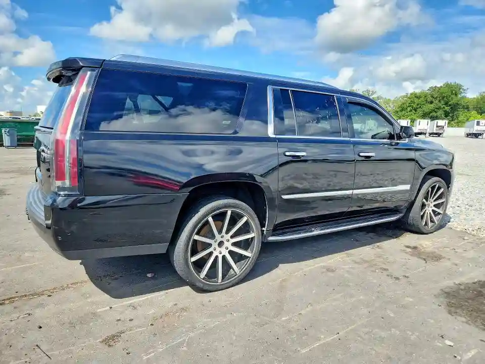 1GYS3HKJ0FR178879 2015 CADILLAC ESCALADE-2