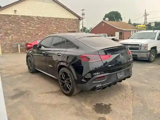 4JGFD8KB9MA399255 2021 MERCEDES-BENZ GLE-CLASS-1