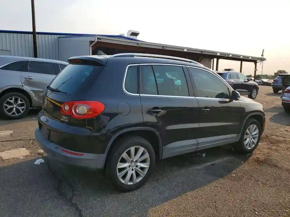 WVGBV7AXXAW510655 2010 VOLKSWAGEN TIGUAN-2