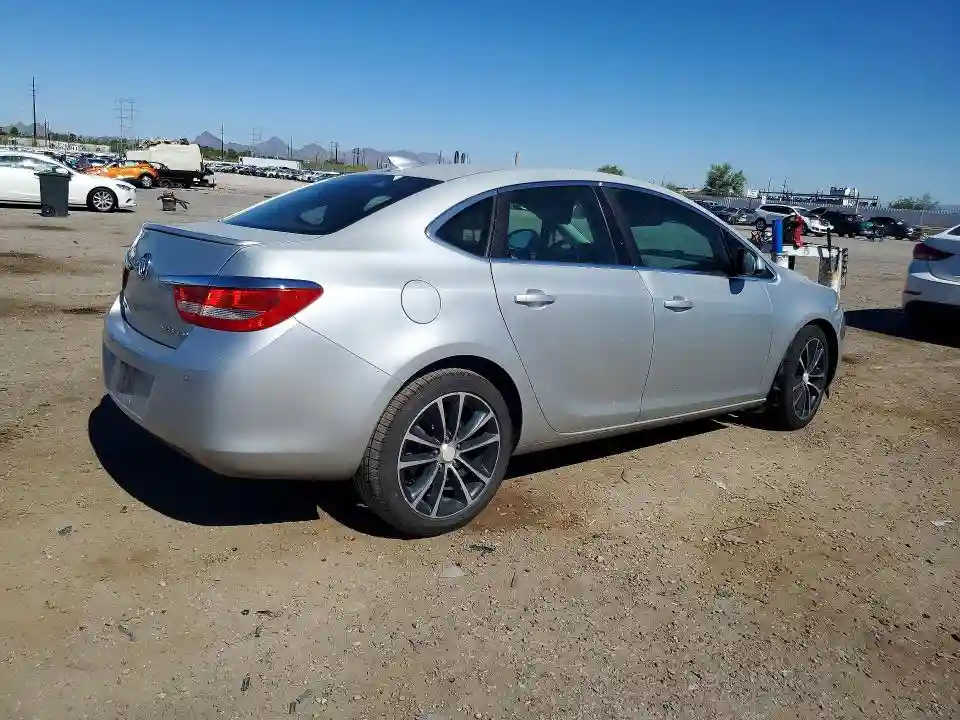 1G4PR5SK6H4104539 2017 BUICK VERANO-2