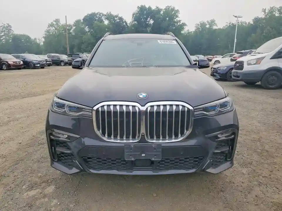 5UXCX4C54KLB39669 2019 BMW X7-4