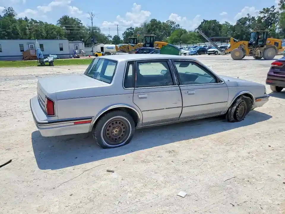 2G3AJ5130J9341204 1988 OLDSMOBILE CUTLASS-2