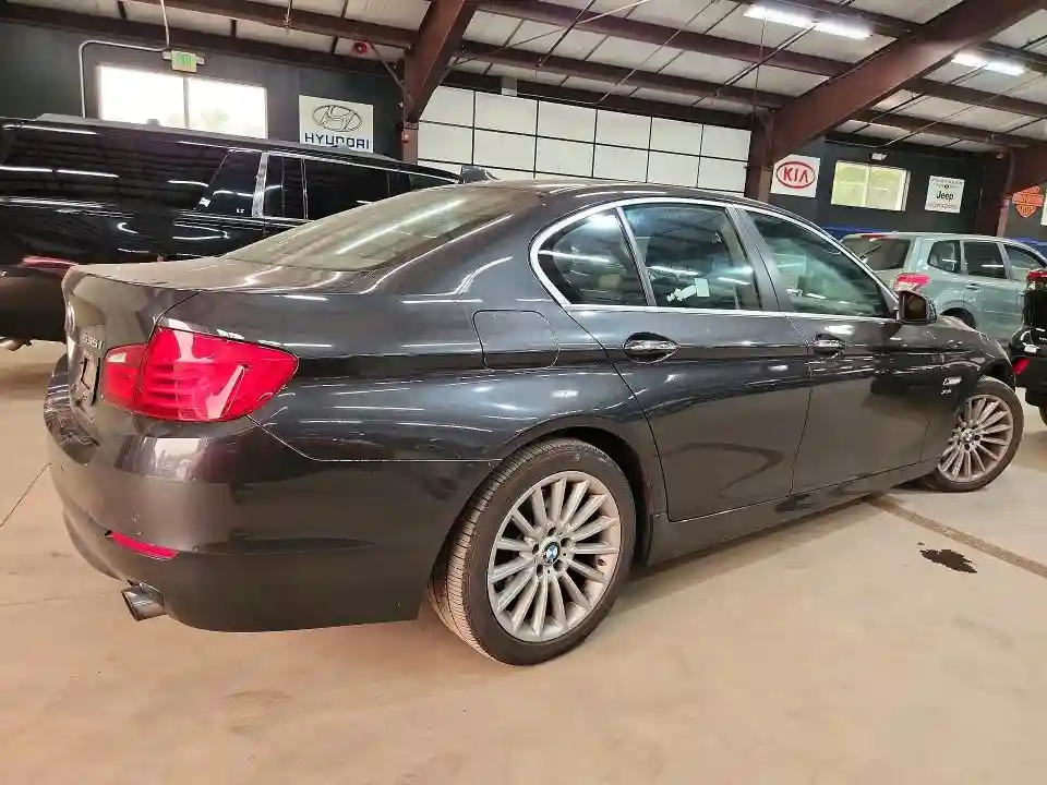 WBAFU7C51DDU75294 2013 BMW 5 SERIES-2