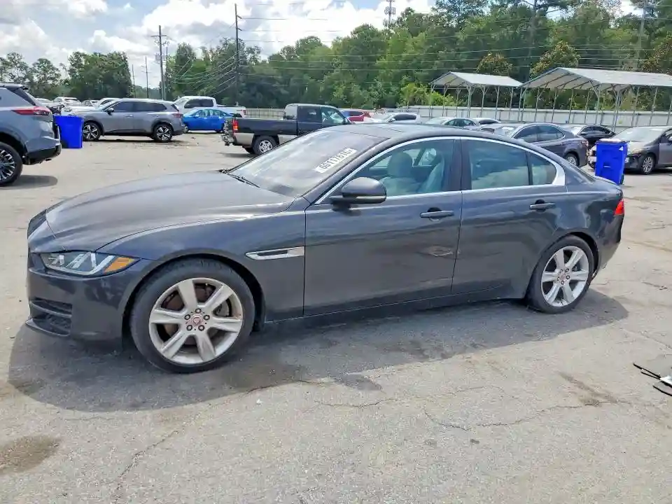 SAJAE4BG2HA947183 2017 JAGUAR XE-0