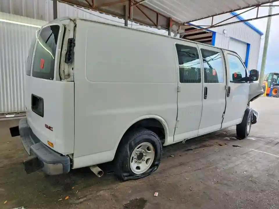 1GTW7AFF1G1902264 2016 GMC SAVANA-2