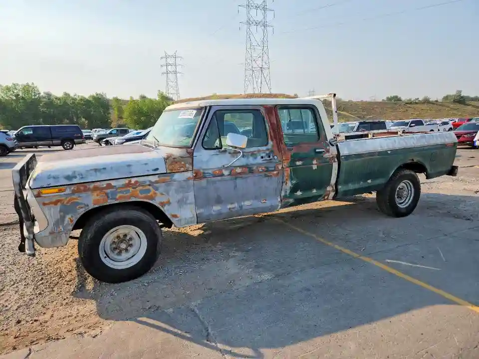 F35JCY23119 1977 FORD F350-0