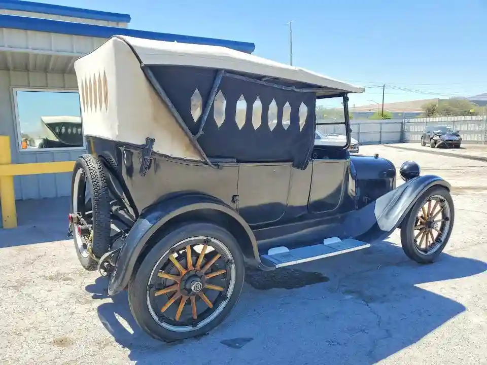 389382 1914 DODGE 30-2