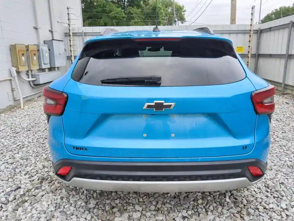 KL77LHEP9SC298413 2025 CHEVROLET TRAX-5