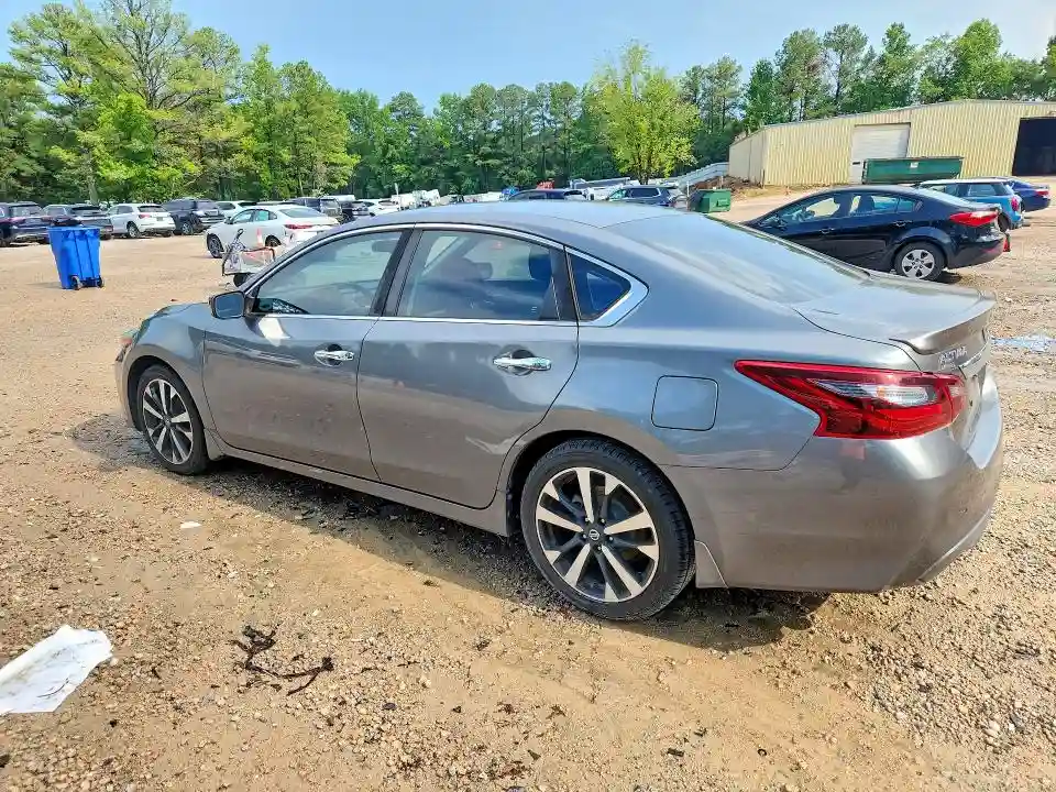 1N4AL3AP2JC131008 2018 NISSAN ALTIMA-1