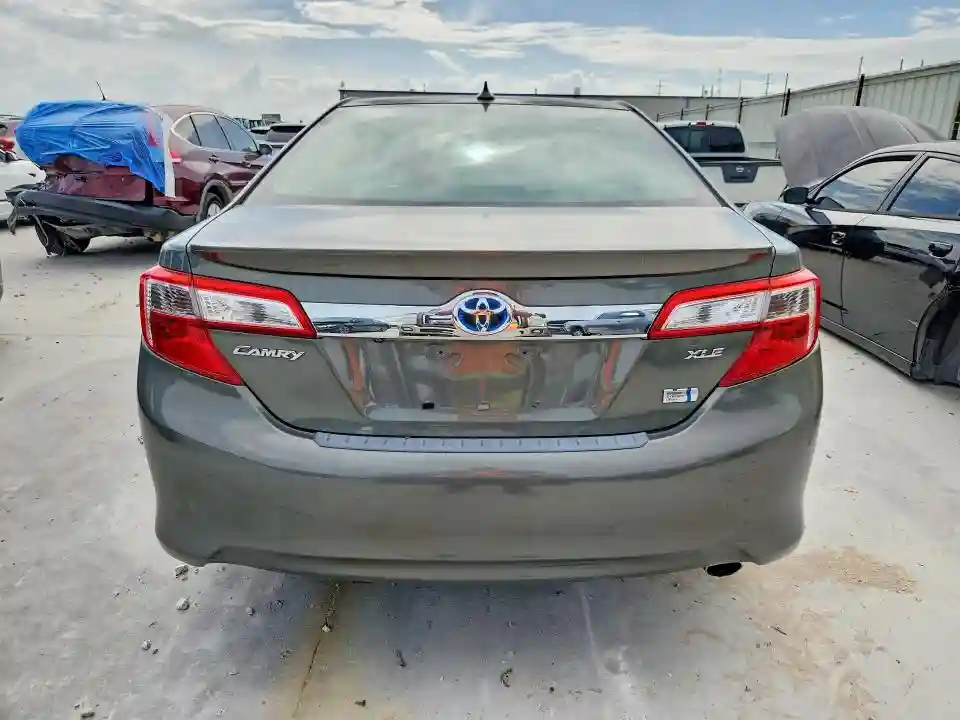 4T1BD1FK4CU038402 2012 TOYOTA CAMRY SOLA-5