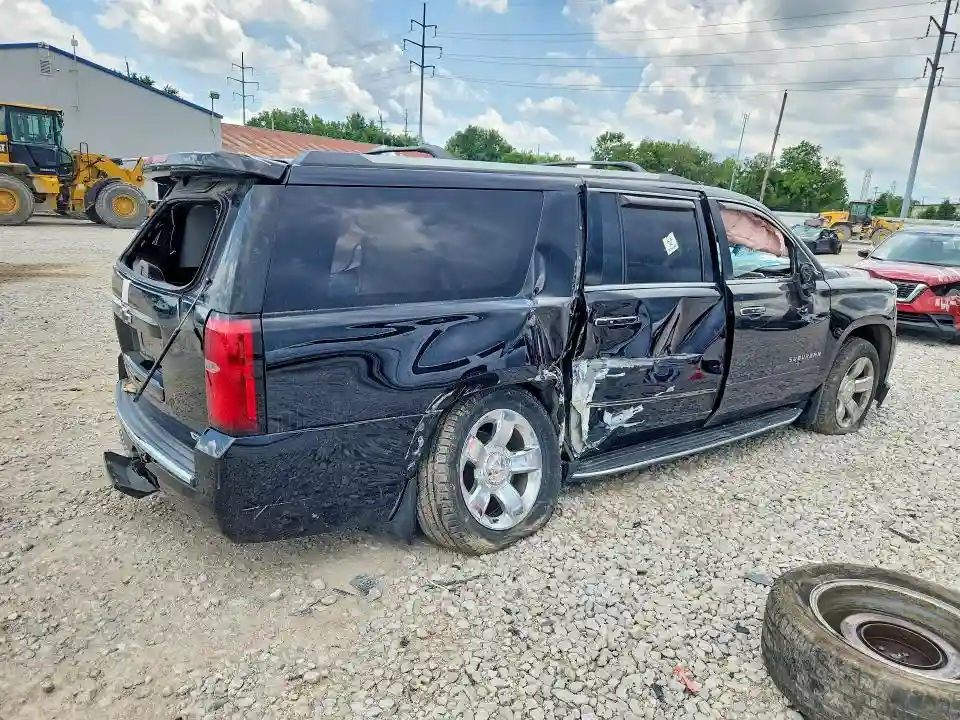 1GNSKJKC1HR276704 2017 CHEVROLET SUBURBAN-2