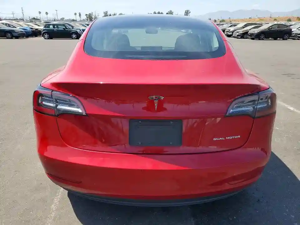 5YJ3E1EB5MF089859 2021 TESLA MODEL 3-5