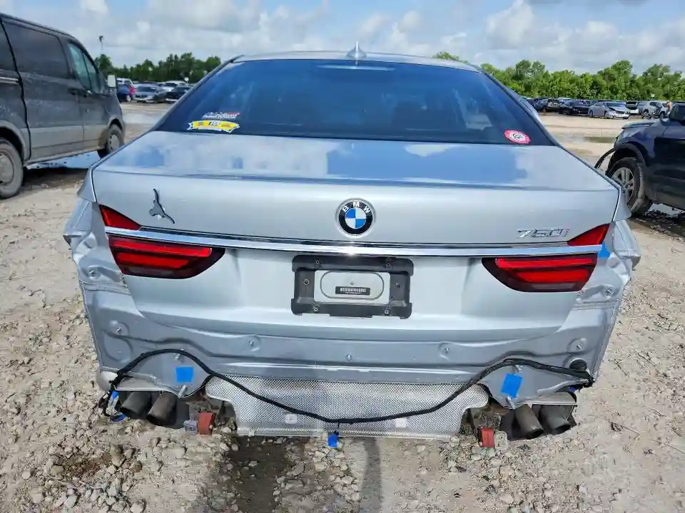 WBA7F0C50KGM25469 2019 BMW 7 SERIES-5