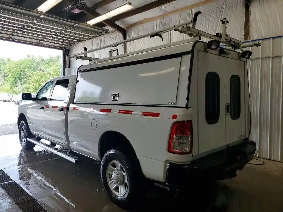 3C6UR5HJ3KG604147 2019 RAM 2500-1
