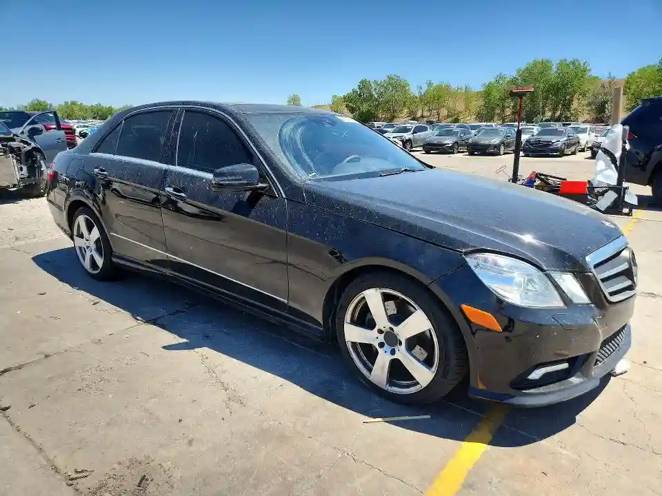 WDDHF8HB6BA301851 2011 MERCEDES-BENZ E-CLASS-3
