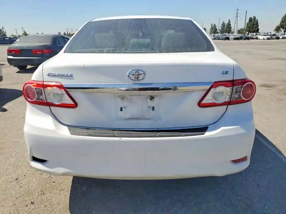 2T1BU4EE8CC765234 2012 TOYOTA COROLLA-5