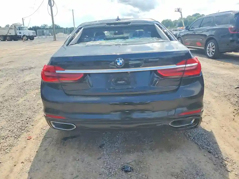 WBA7E2C55HG740100 2017 BMW 7 SERIES-5