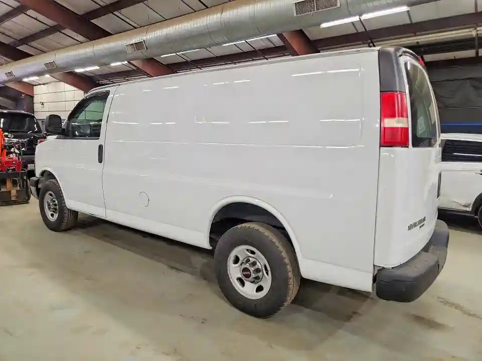 1GTW7FCA2E1132613 2014 GMC SAVANA-1