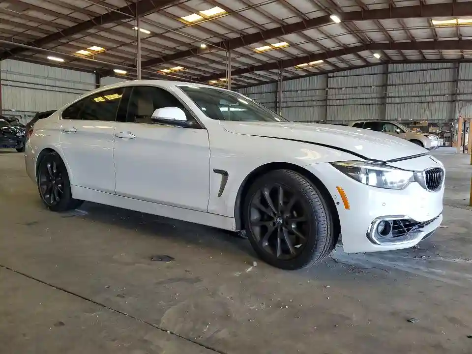 WBA4J7C58JBH14219 2018 BMW 4 SERIES-3