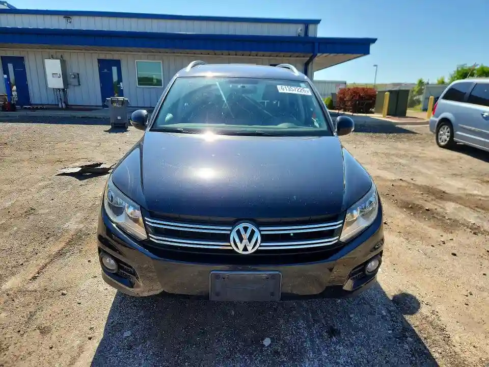 WVGAV7AX4CW532388 2012 VOLKSWAGEN TIGUAN-4