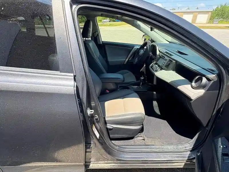 JTMDFREV7FD117097 2015 TOYOTA RAV4-4