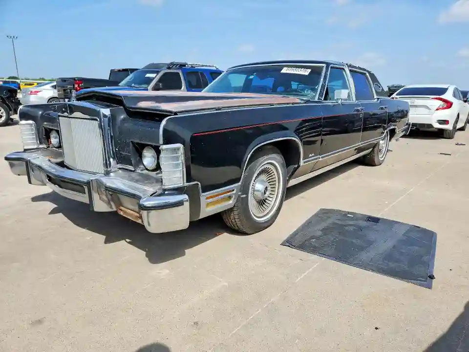 9Y82S678727 1979 LINCOLN CONTINENTL-0
