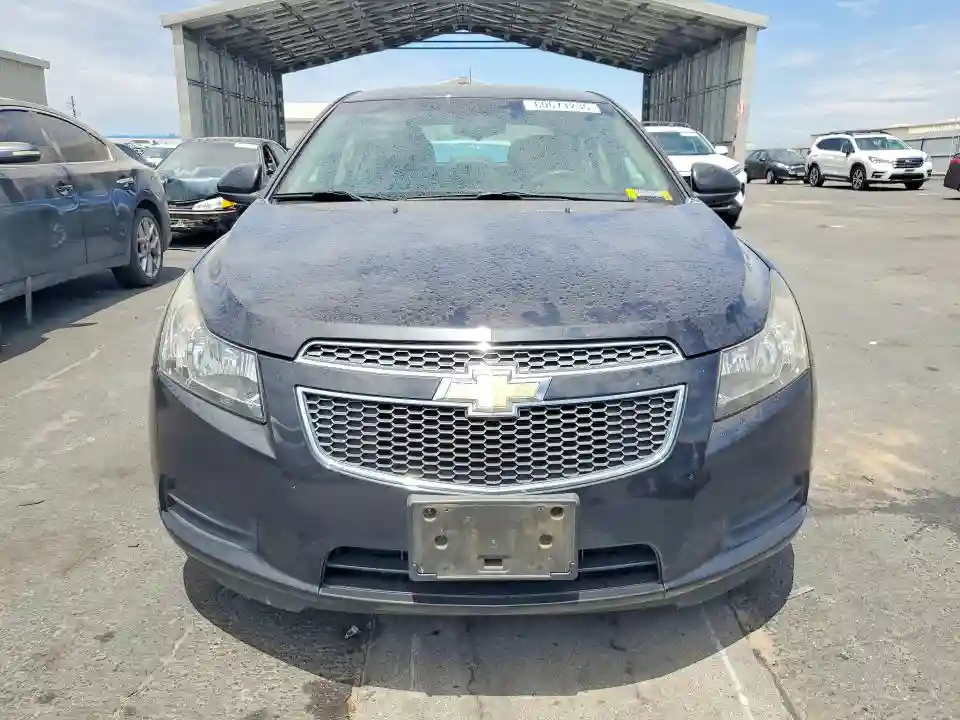 1G1PF5S96B7129109 2011 CHEVROLET CRUZE-4