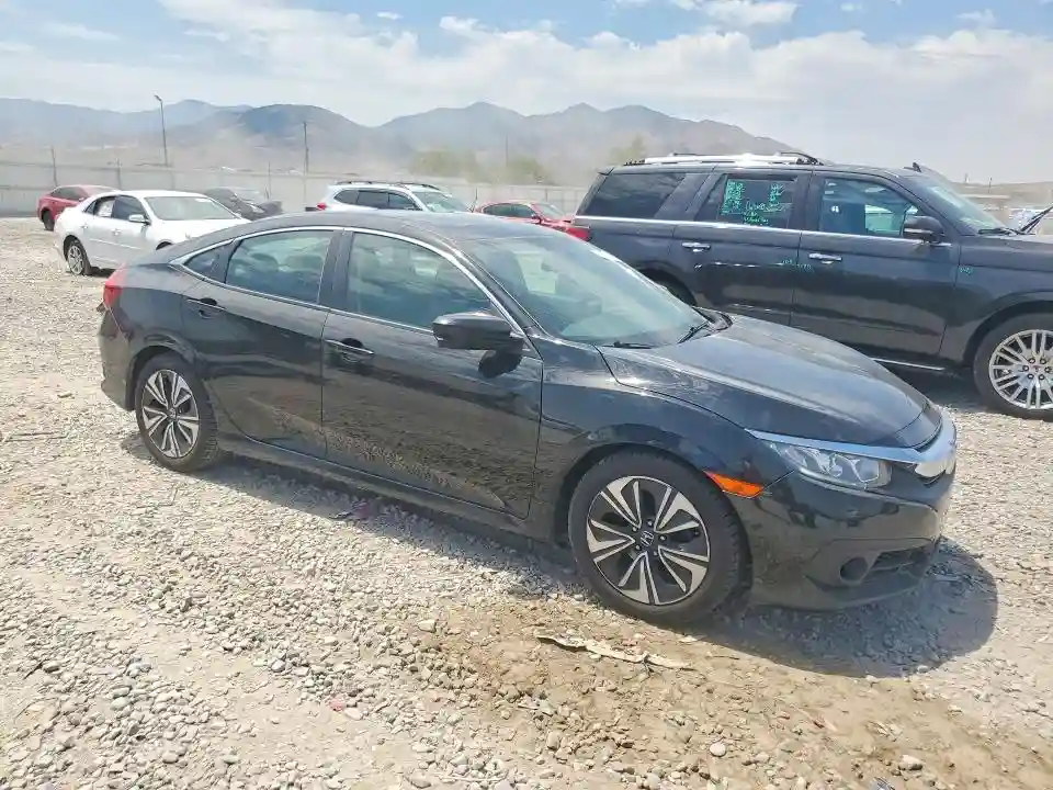 19XFC1F70GE034646 2016 HONDA CIVIC-3