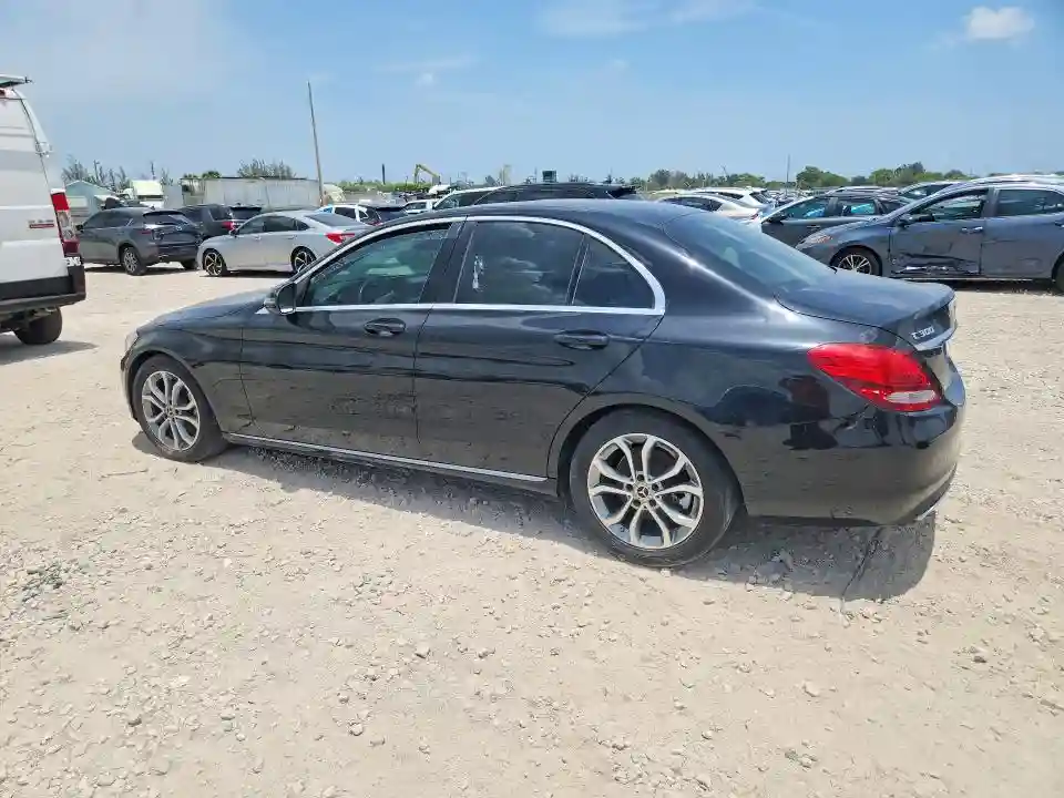 55SWF4JB5JU246804 2018 MERCEDES-BENZ C-CLASS-1