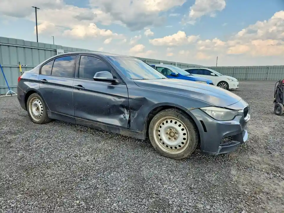 WBA3C3C51DF978746 2013 BMW 3 SERIES-3