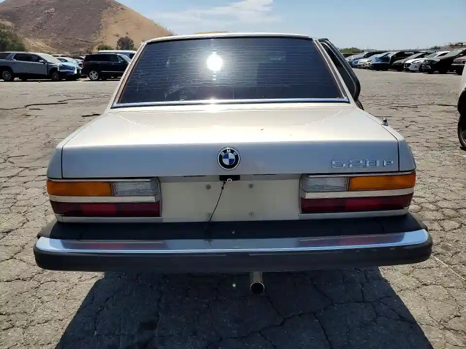 WBADK8308G9660652 1986 BMW 5 SERIES-5