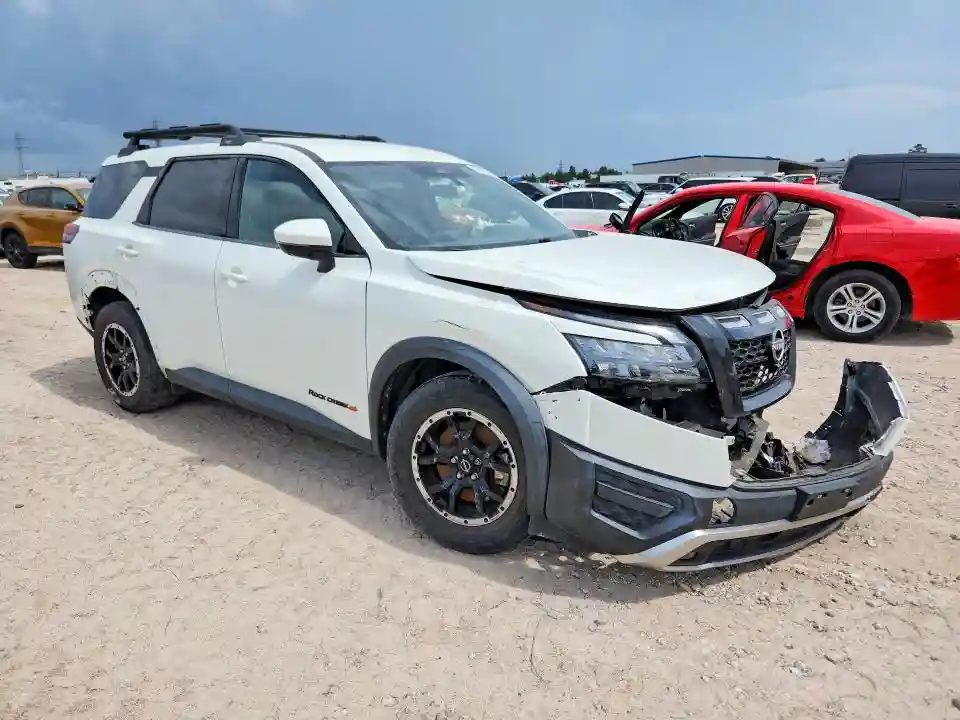 5N1DR3BD5PC258107 2023 NISSAN PATHFINDER-3