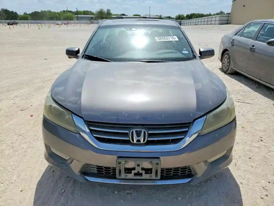1HGCR2F85DA063351 2013 HONDA ACCORD-4
