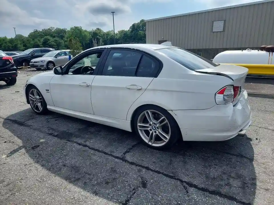 WBAPL5C58BA917367 2011 BMW 3 SERIES-1