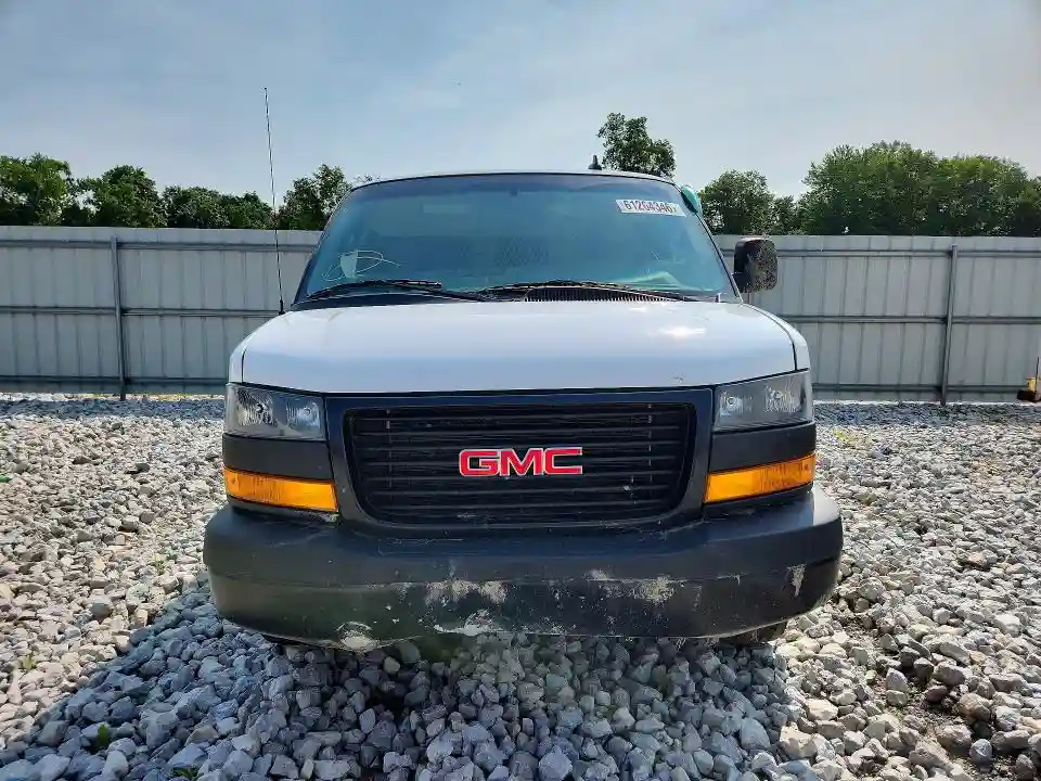 1GTW7BFPXP1162454 2023 GMC SAVANA-4