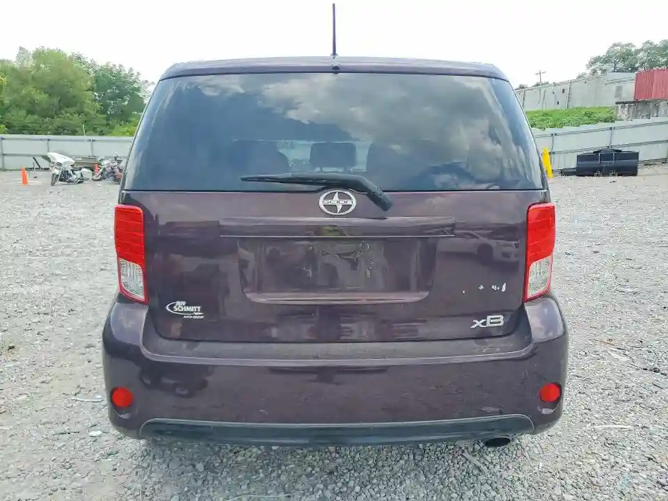 JTLZE4FE7EJ052699 2014 SCION XB-5