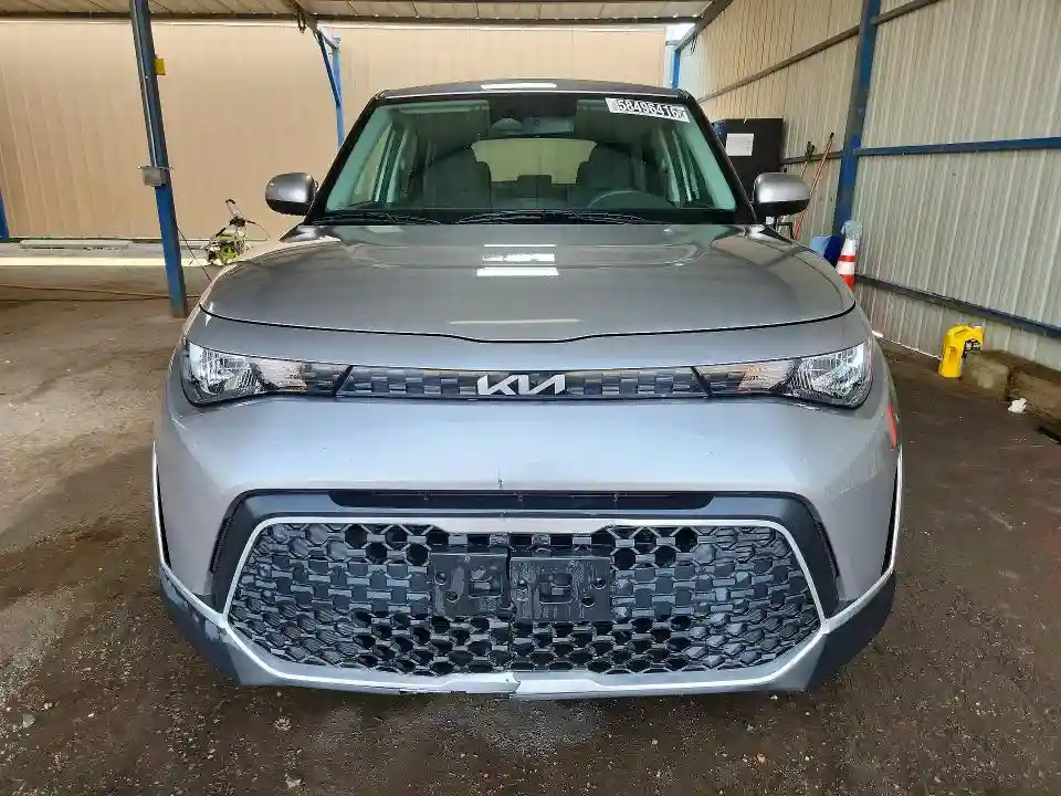 KNDJ23AU5P7881345 2023 KIA SOUL-4