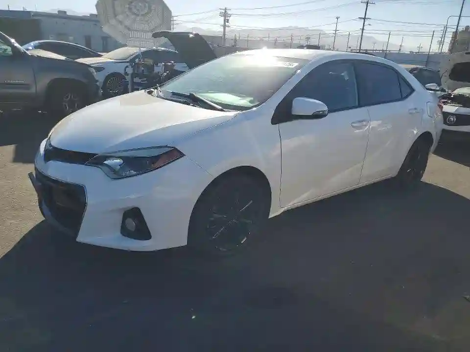 5YFBURHE6FP193965 2015 TOYOTA COROLLA-0