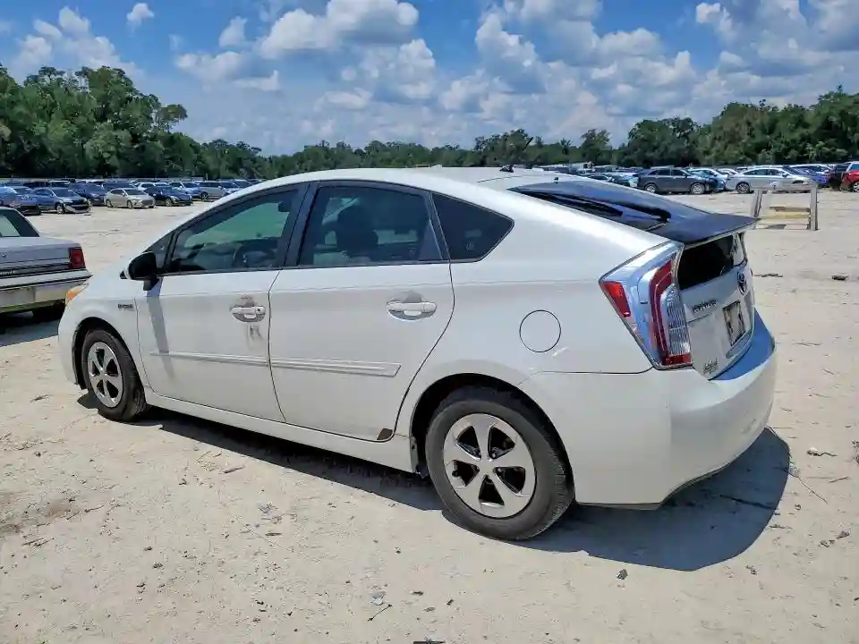 JTDKN3DU1C1485353 2012 TOYOTA PRIUS-1