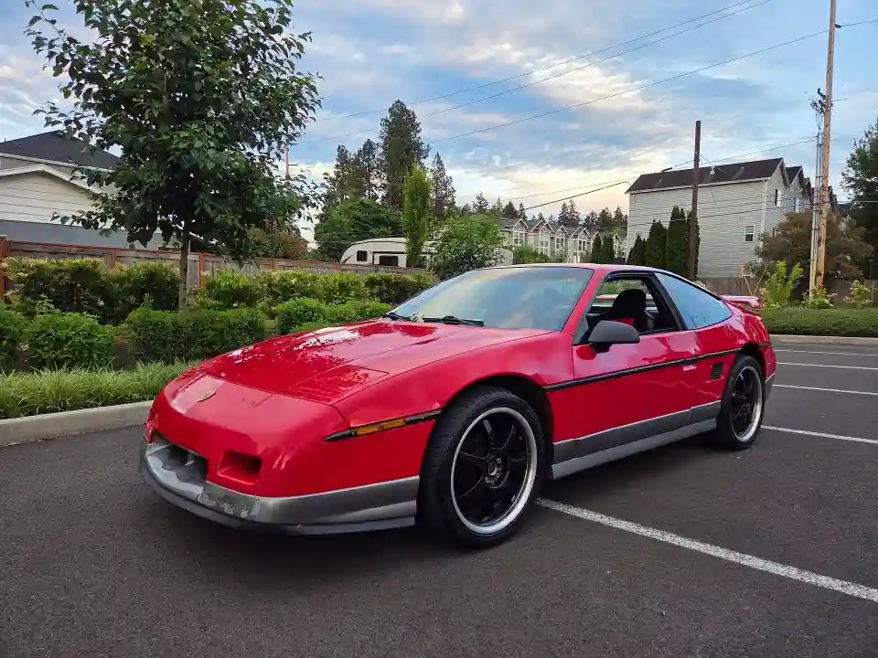 1G2PG9797GP281044 1986 PONT FIERO-1