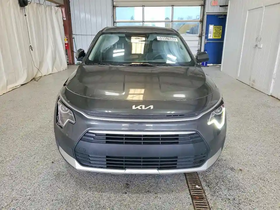 KNDCP3LE1T5321439 2026 KIA NIRO-4
