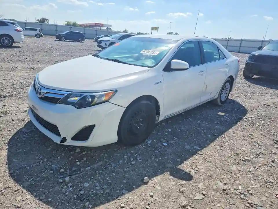 4T1BD1FK8DU083005 2013 TOYOTA CAMRY SOLA-0