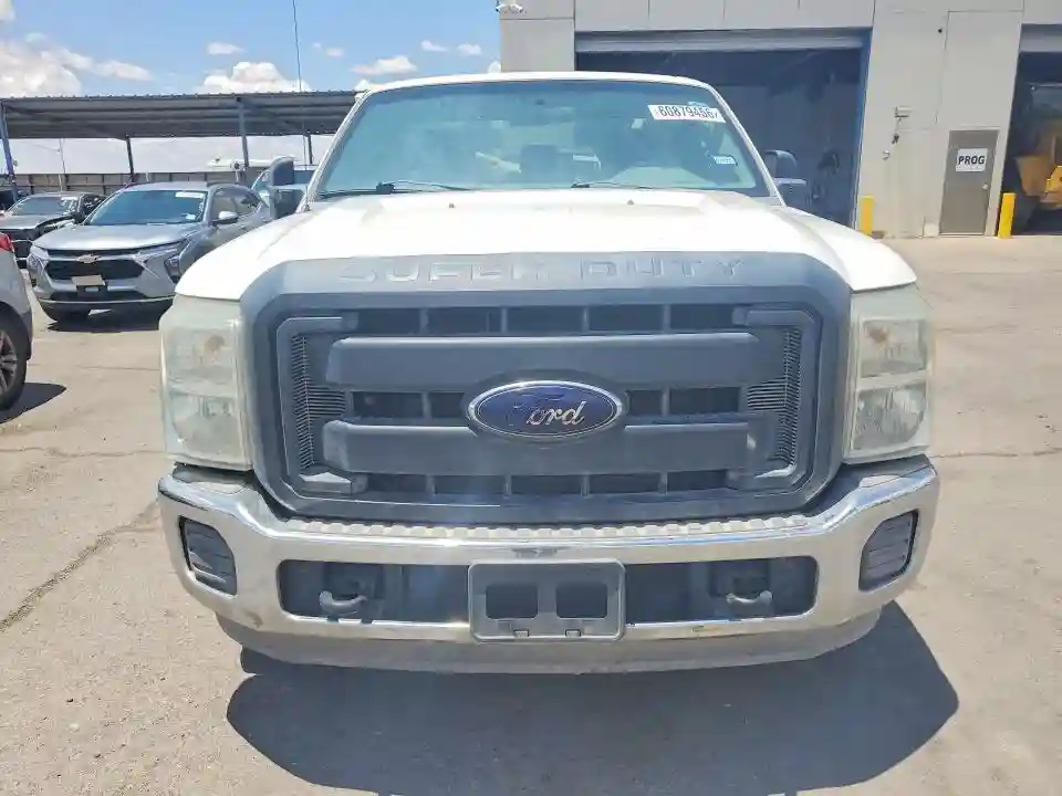 1FTBF2A64CEB15410 2012 FORD F250-4