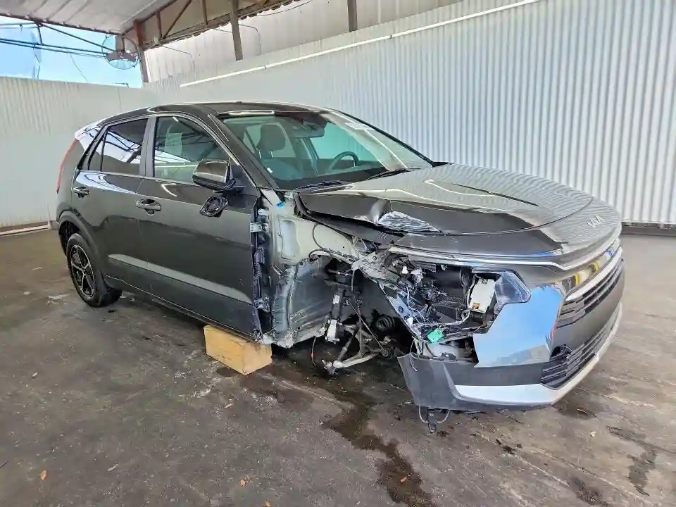KNDCP3LE0T5319312 2026 KIA NIRO-3