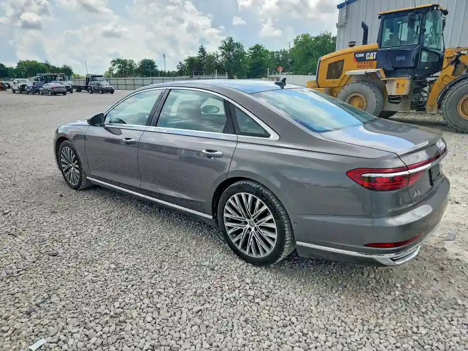 WAU8DAF86KN016314 2019 AUDI A8-1